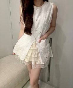 Ndudshop – Cotton eyelet top (Kode: 5490)